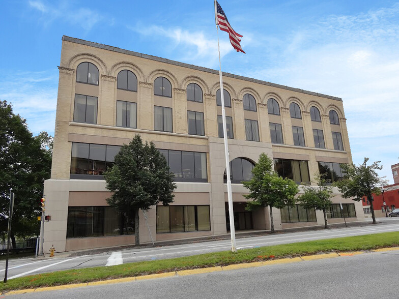 184 Main St, Lewiston, ME for sale - Building Photo - Image 1 of 1