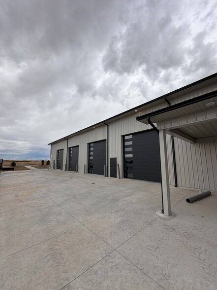 2521 Granite Peak dr, Cheyenne, WY for lease - Building Photo - Image 2 of 15