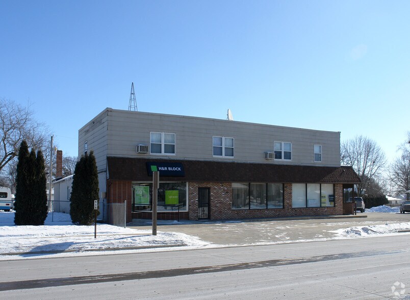 214 4th St SE, Hampton, IA for sale - Primary Photo - Image 1 of 1