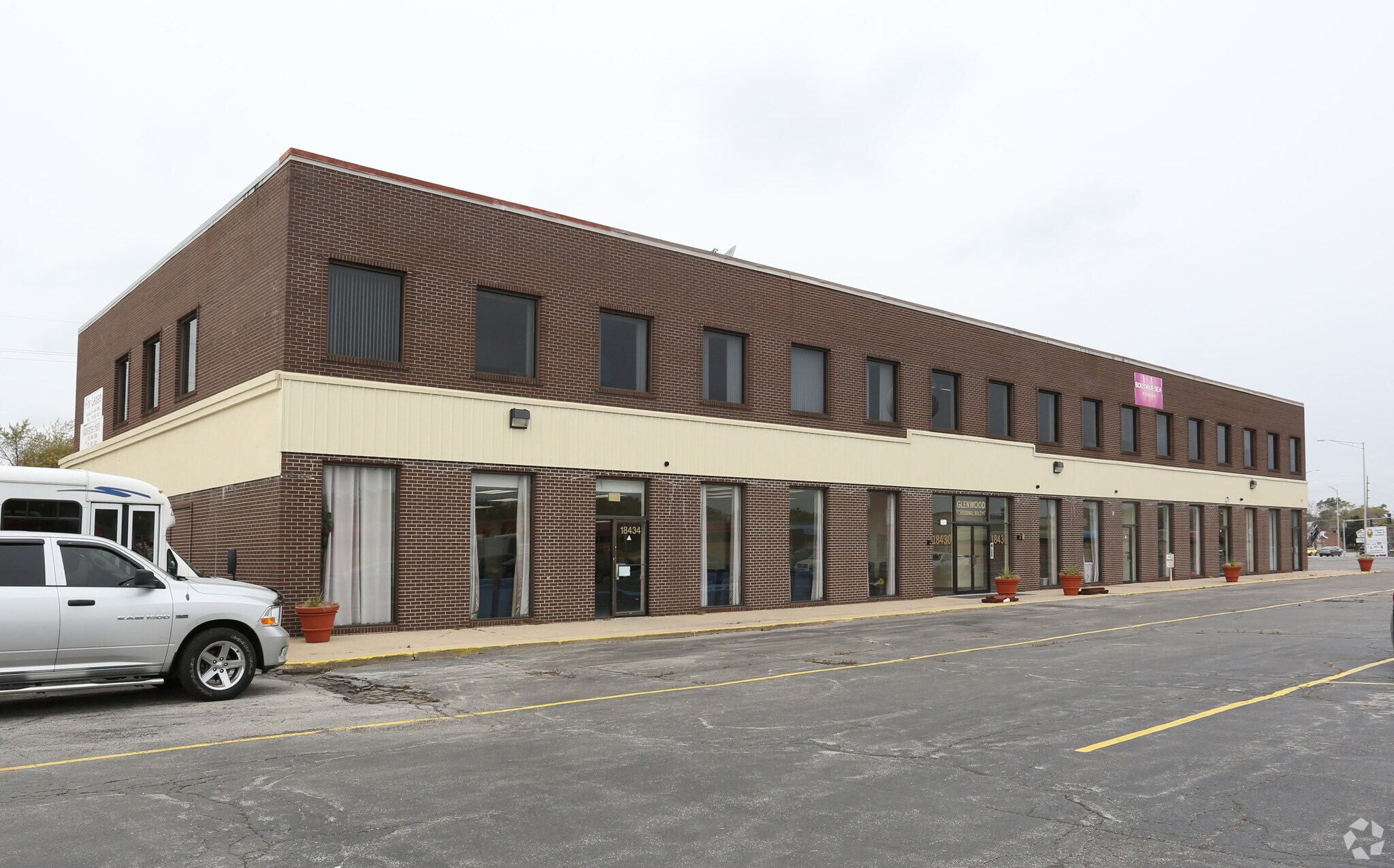 18420-18434 S Halsted St, Glenwood, IL for sale Primary Photo- Image 1 of 1