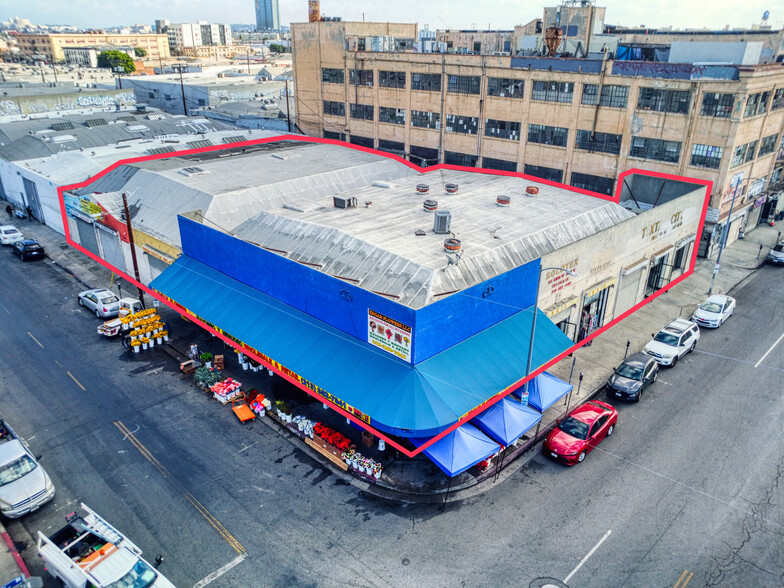 733 E 8th St, Los Angeles, CA for lease - Building Photo - Image 1 of 25