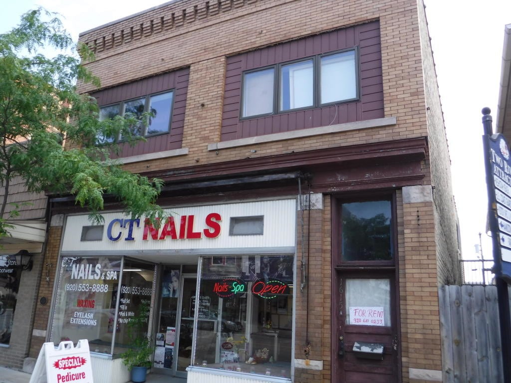 1615 Washington St, Two Rivers, WI for sale Building Photo- Image 1 of 1