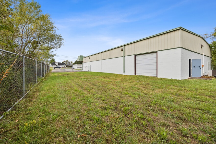 805 N Broadway, Portland, TN for sale - Building Photo - Image 2 of 11