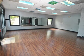 555 Lacey Rd, Forked River, NJ for lease Interior Photo- Image 2 of 2
