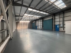 Cubitt Ct, Bellshill for lease Interior Photo- Image 2 of 3