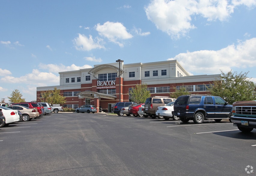 6480 Harrison Ave, Cincinnati, OH for lease - Primary Photo - Image 1 of 2