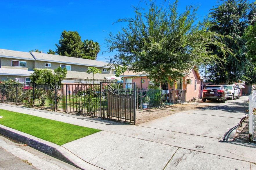 6834 Colmar Ave, Bell Gardens, CA for sale - Building Photo - Image 1 of 1