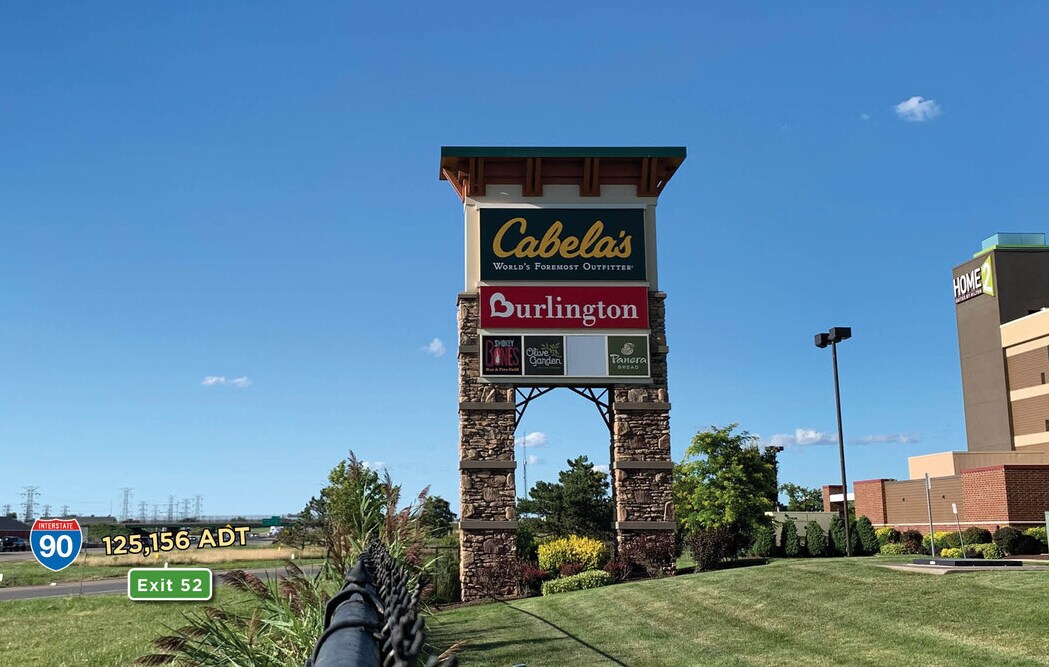 2001 Walden Ave, Cheektowaga, NY 14225 Cabela's Crossing Shopping