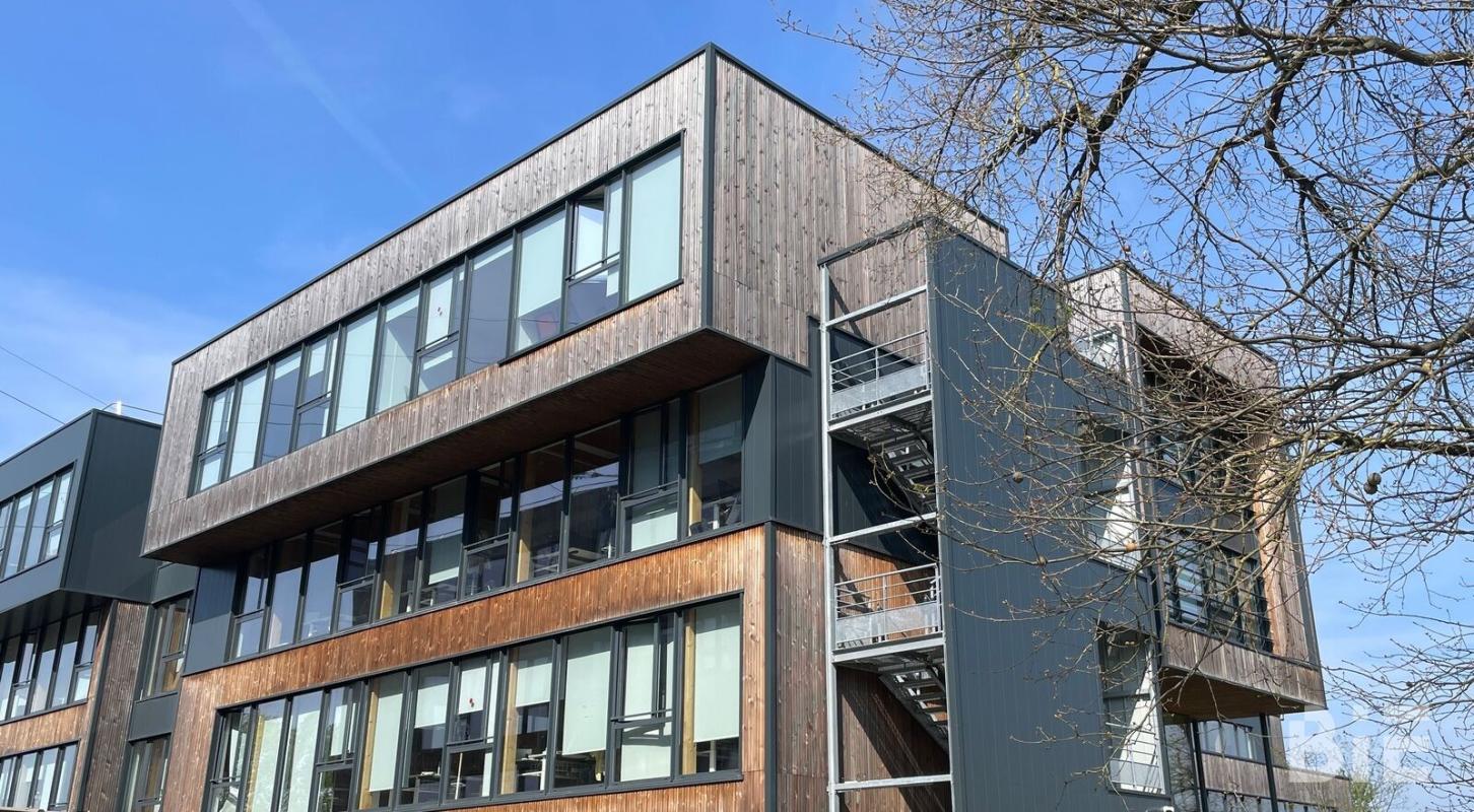 Office in Mérignac for lease Building Photo- Image 1 of 13