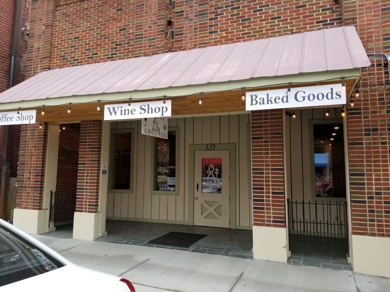 135 S 3rd St, Smithfield, NC for sale Building Photo- Image 1 of 1