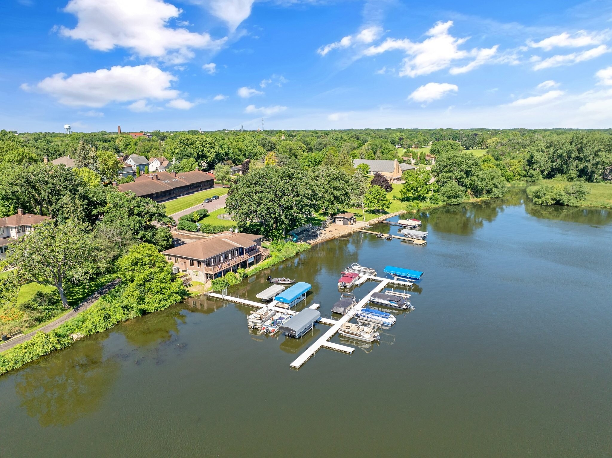 406 9th St NE, Waseca, MN for sale Building Photo- Image 1 of 23