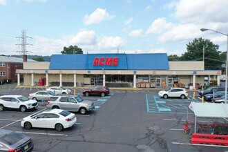 125 Bound Brook Rd, Middlesex, NJ for lease Building Photo- Image 1 of 2