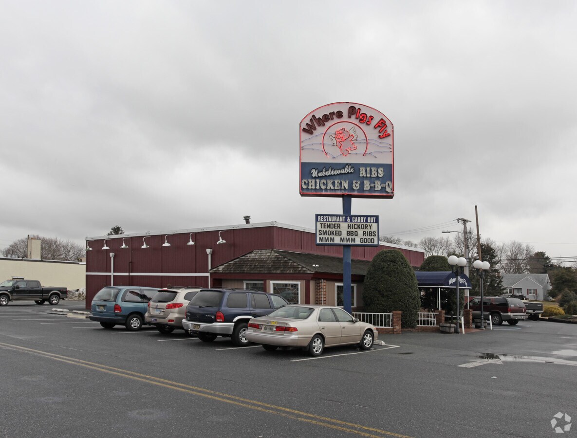 617 E Loockerman St, Dover, DE 19901