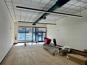 313 E Main St, Johnson City, TN for lease Interior Photo- Image 1 of 4