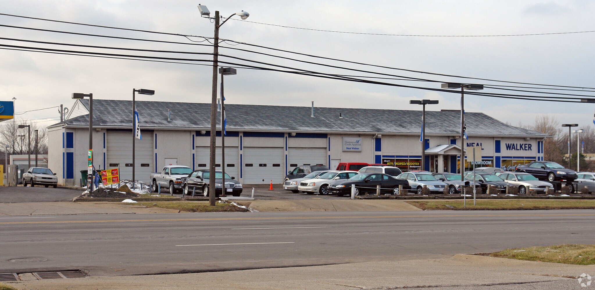 1370 Vernon Odom Blvd, Akron, OH for sale Primary Photo- Image 1 of 1