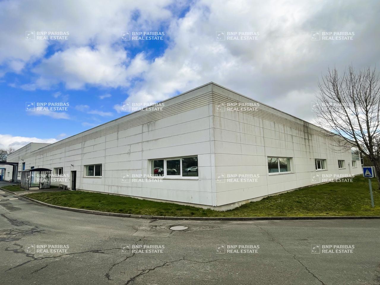 Flex in Semoy for lease Building Photo- Image 1 of 15