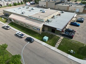 33 Blackfoot Rd, Sherwood Park AB - Commercial Real Estate