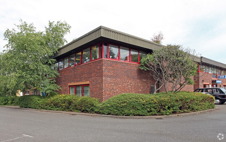 Berkshire Dr, Thatcham, RG19 4ER