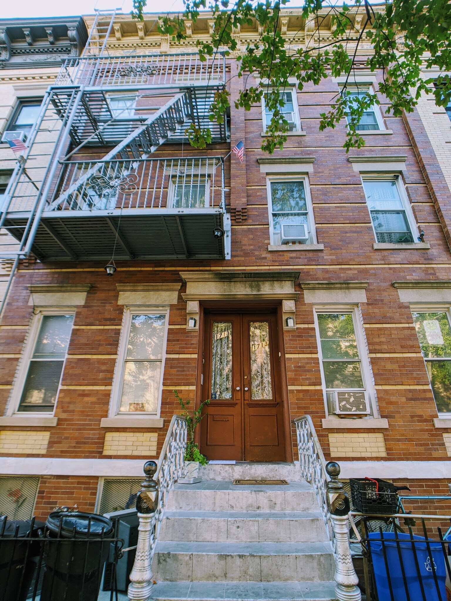 1713 Putnam Ave, Ridgewood, NY for sale Primary Photo- Image 1 of 1