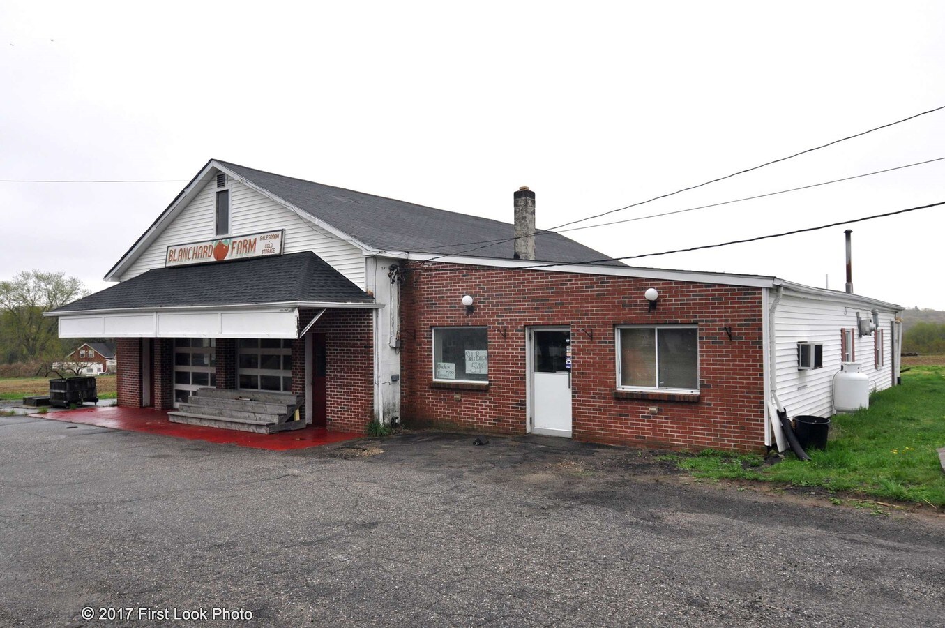 255 W Greenville Rd, Scituate, RI 02857