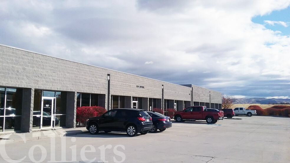 874 E Citation Ct, Boise, ID for lease - Building Photo - Image 2 of 3