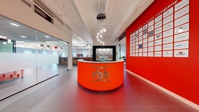 355 Alhambra Cir, Coral Gables, FL for lease Interior Photo- Image 2 of 7