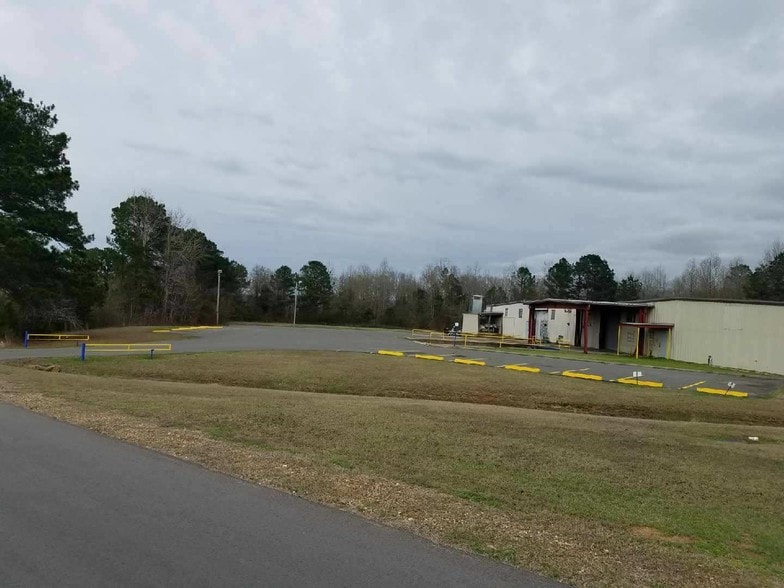 1830 N Pine St, Vivian, LA for lease - Other - Image 3 of 17