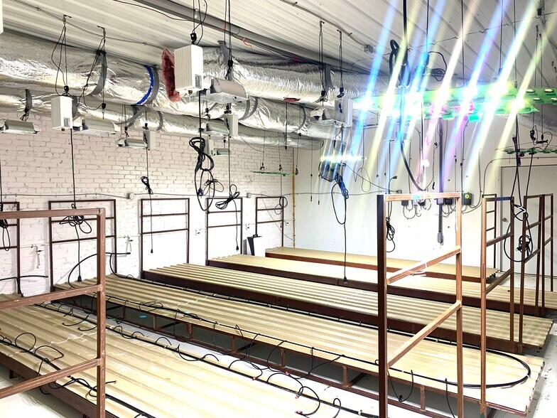 201 W Main St, Binger, OK 73009