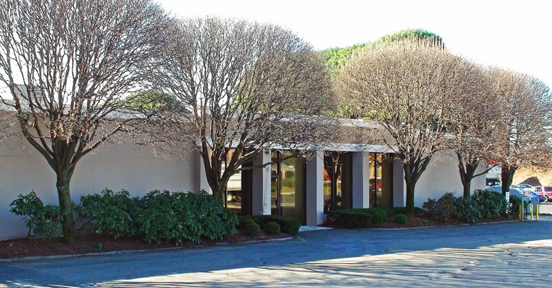 677 Connecticut Ave, Norwalk, CT for sale Primary Photo- Image 1 of 1