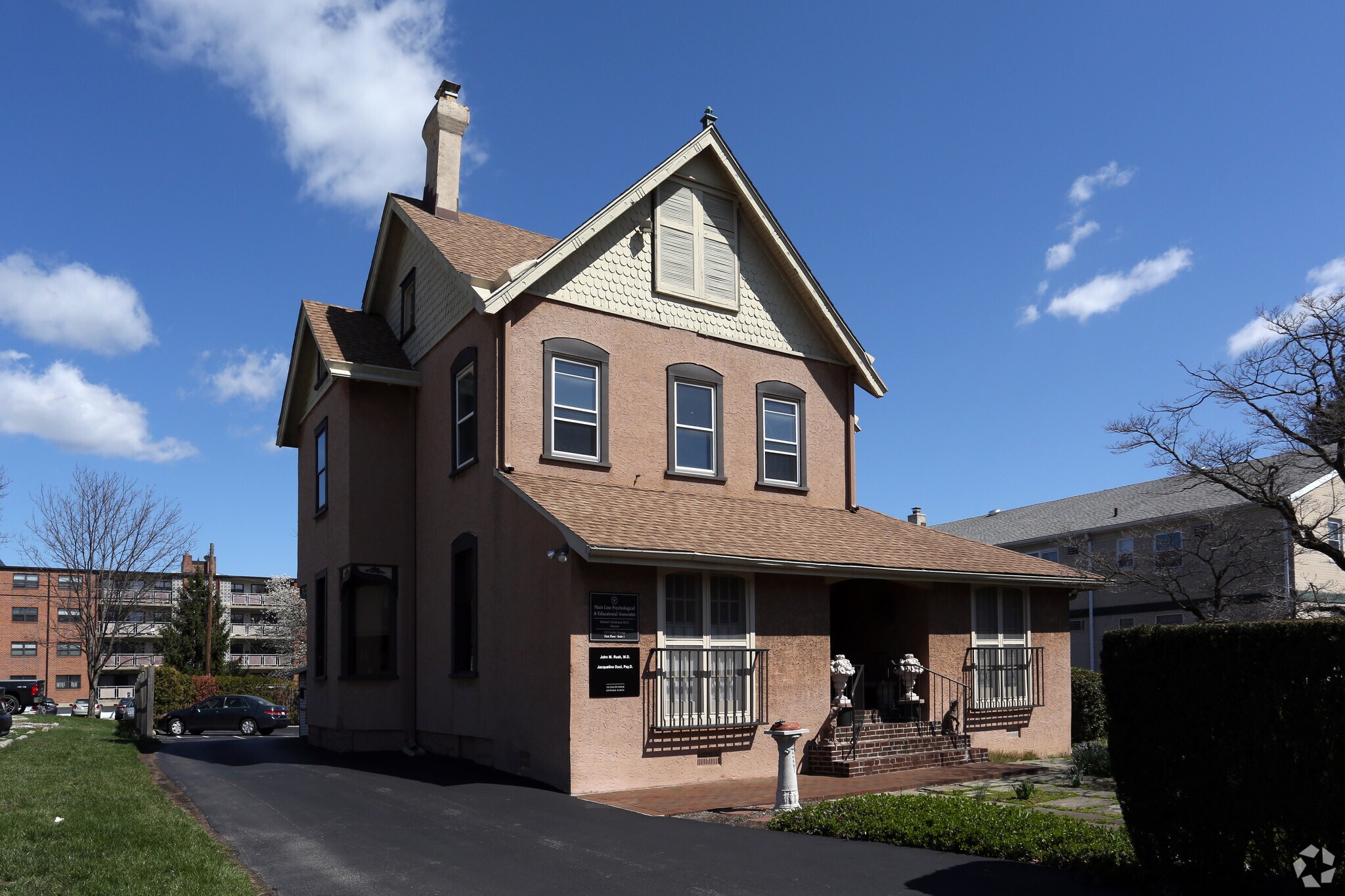 133 Coulter Ave, Ardmore, PA for sale Primary Photo- Image 1 of 1