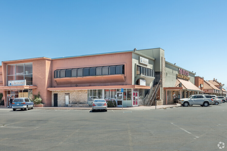 5801-5835 Stockton Blvd, Sacramento, CA for lease - Building Photo - Image 2 of 5