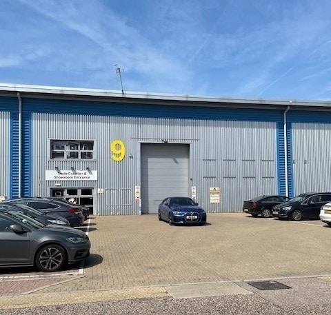 Motherwell Way, Grays for lease Building Photo- Image 1 of 4