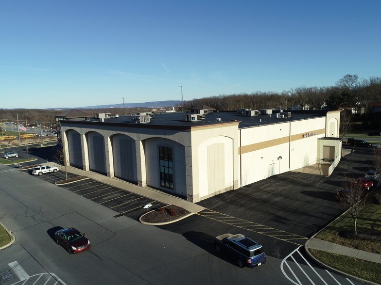 138 Valley Vista Dr State College Pa 16803 Freestanding 62 000 Sf Retail Building Offered At 11 600 A 7 75 Cap Rate In State College Pa