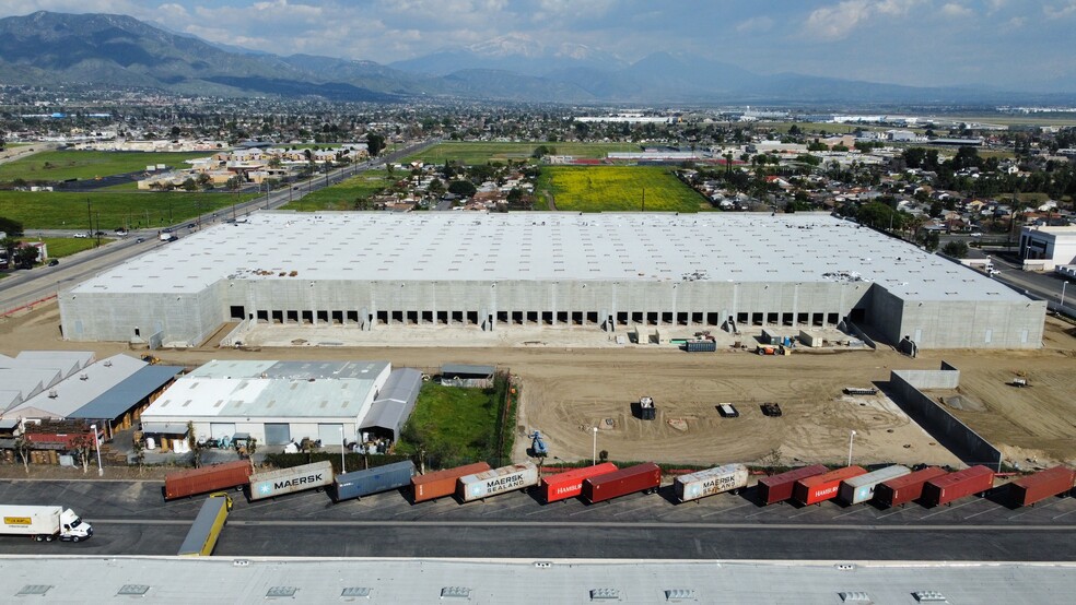 752 N Tippecanoe Ave, San Bernardino, CA for lease - Construction Photo - Image 2 of 8