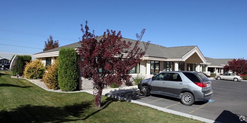 1126 Eastland Dr N, Twin Falls, ID for sale - Primary Photo - Image 1 of 1