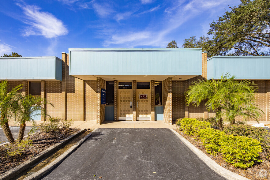 2506 W Virginia Ave, Tampa, FL for lease - Building Photo - Image 2 of 27