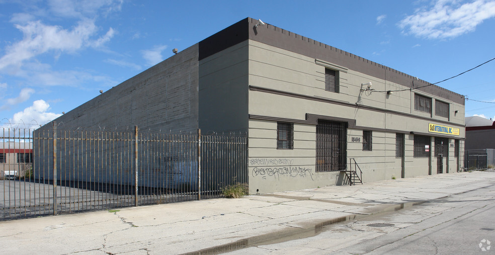 1841 E 50th St, Los Angeles, CA for sale - Primary Photo - Image 1 of 4