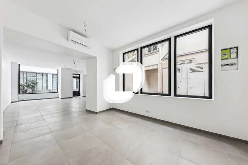 67 Rue De Charenton, Paris for lease - Building Photo - Image 2 of 16