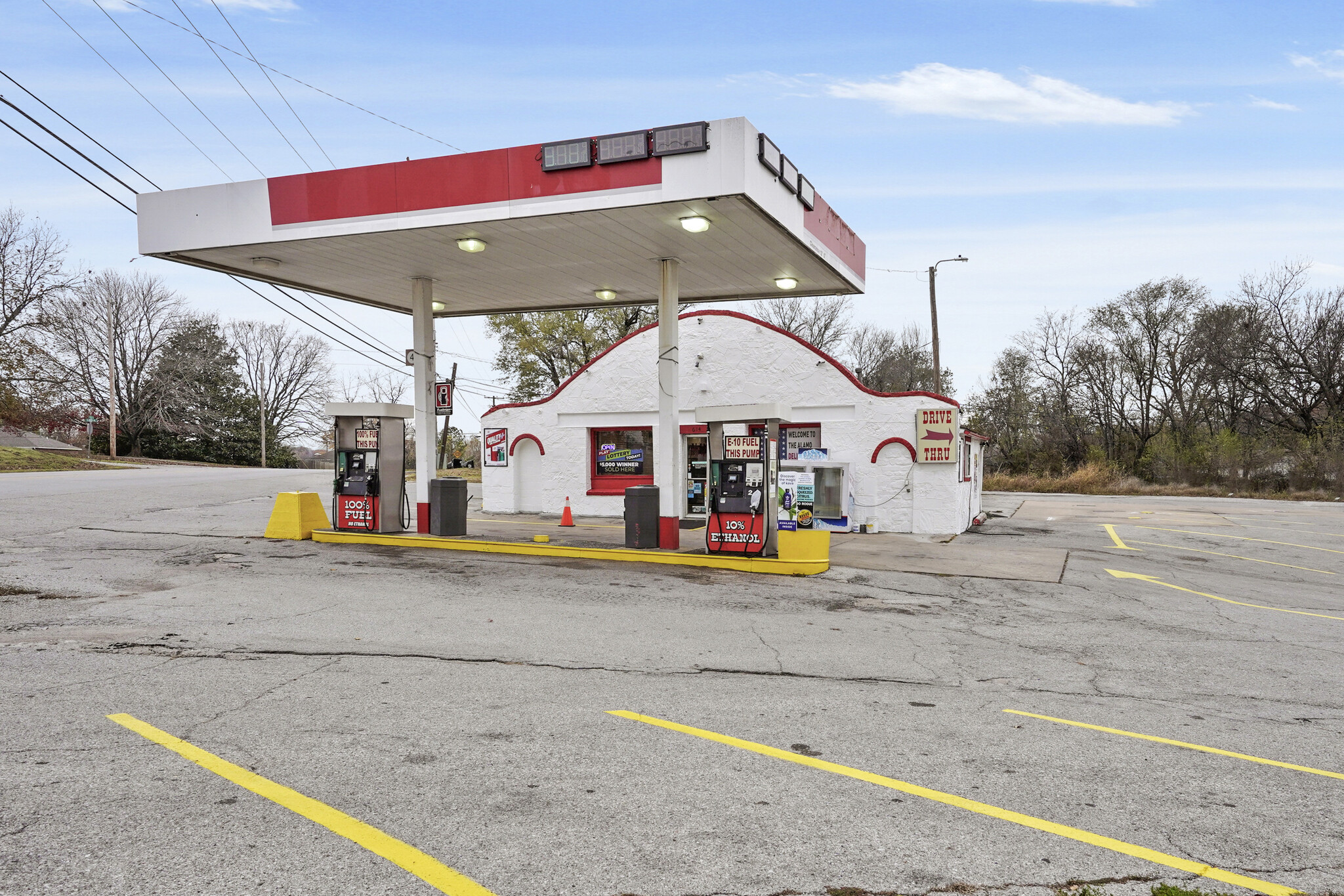 614 Broadway, Coweta, OK for sale Primary Photo- Image 1 of 6