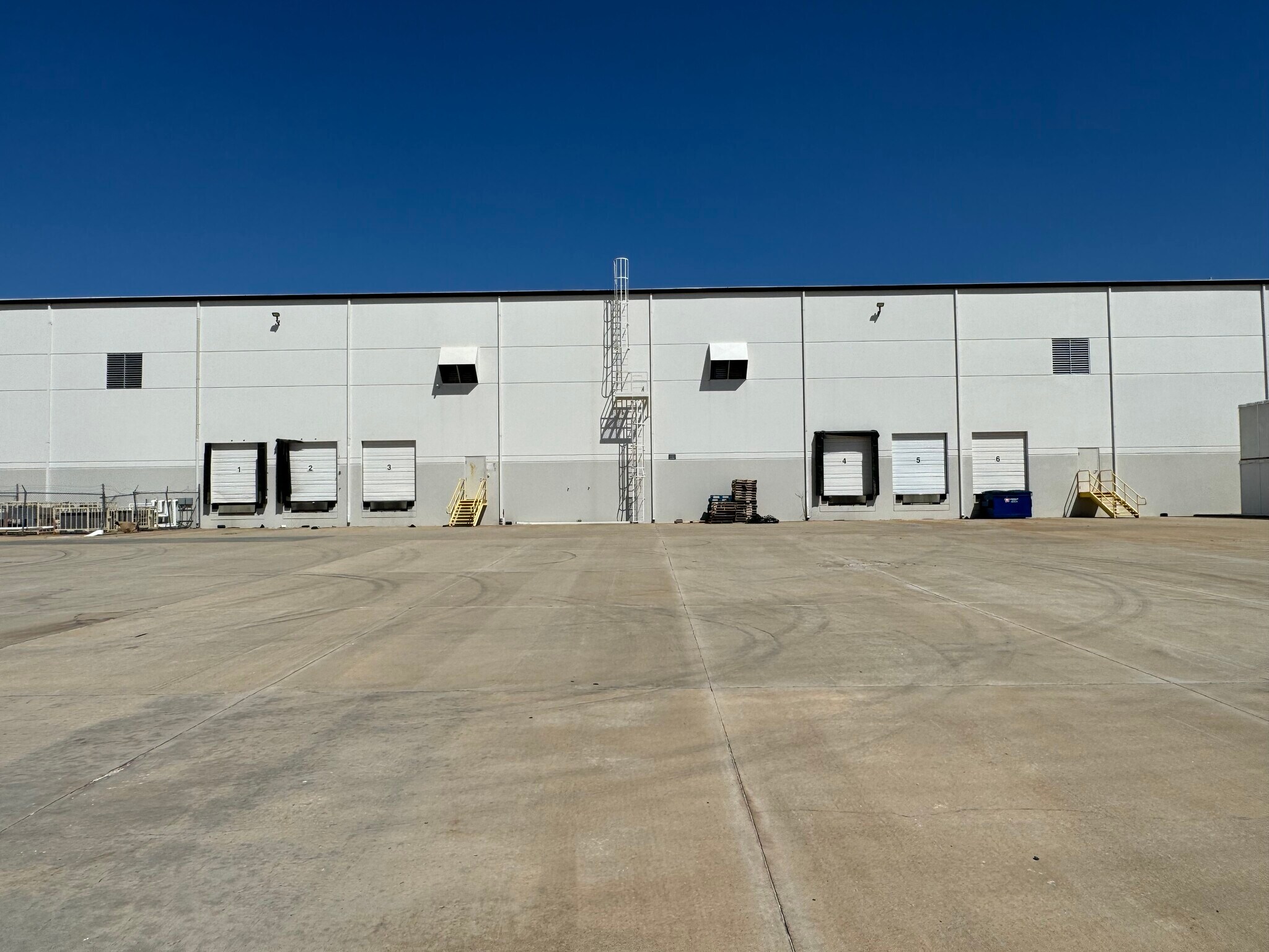 6601 S Air Depot Blvd, Oklahoma City, OK for lease Building Photo- Image 1 of 10