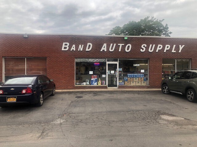 1340 Fairport Rd, Fairport, NY for sale - Primary Photo - Image 1 of 1