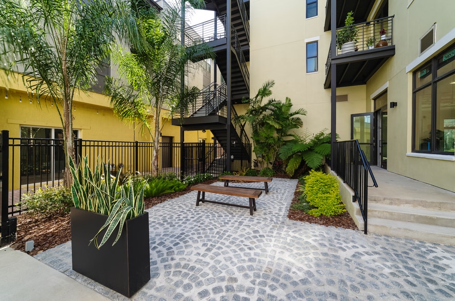 1311 E 8th Ave, Tampa, FL for lease - Building Photo - Image 3 of 7