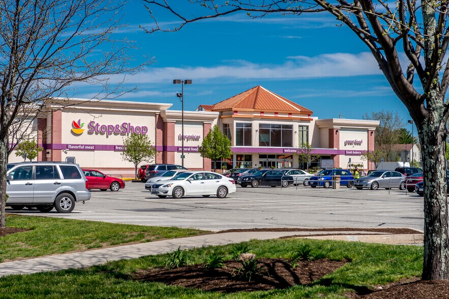 2080 Pulaski Blvd, Bellingham, MA 02019