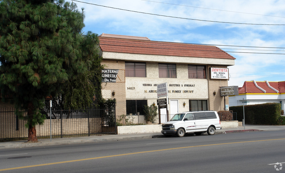 14621 Nordhoff St, Panorama City, CA for lease - Building Photo - Image 2 of 2