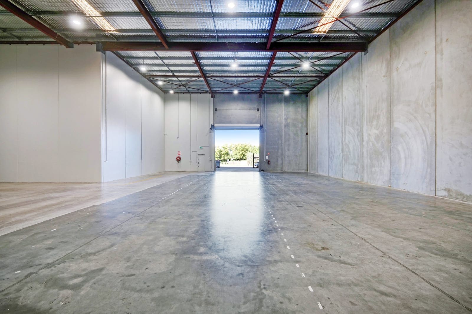 50 Pilbara St, Welshpool for lease Interior Photo- Image 1 of 8