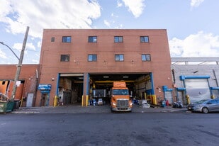 128 44TH REALTY HOLDING LLC - Warehouse