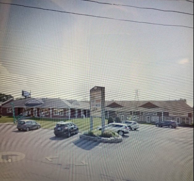 800 Valley Plz, Johnson City, NY for sale - Building Photo - Image 1 of 1