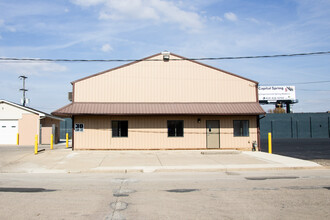 30 W Lawn Ave, Columbus, OH for lease Building Photo- Image 2 of 14