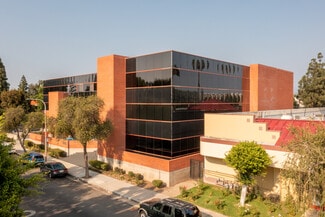 More details for 203 N Golden Circle Dr, Santa Ana, CA - Office for Lease