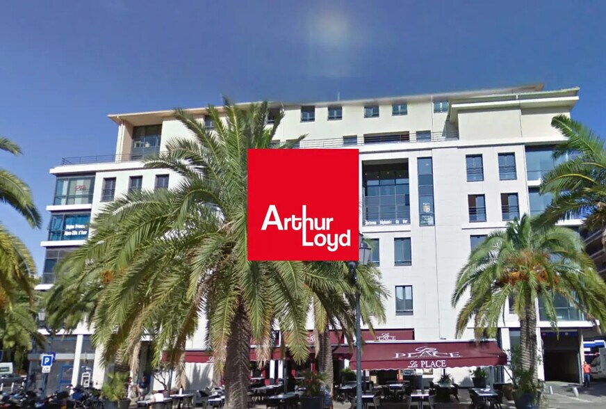 17 Place De La Liberte, Toulon for lease - Building Photo - Image 1 of 7